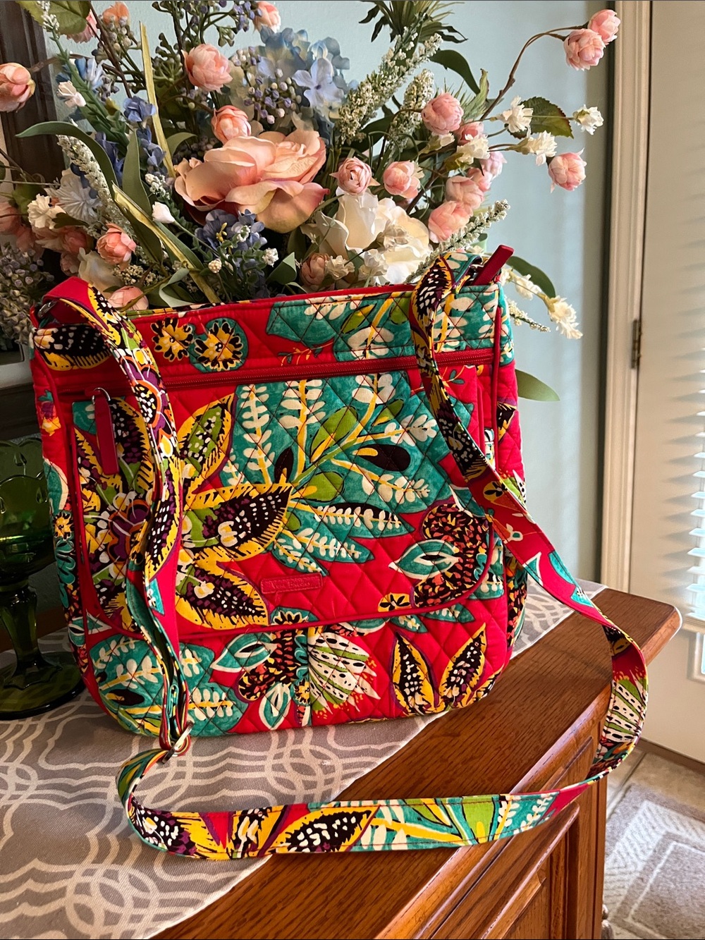 Vera Bradley LIKE NEW!!!